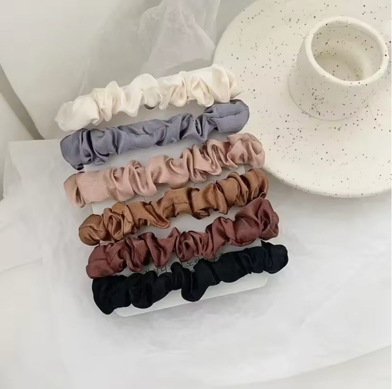 Silkes snoddar 3/5/6Pcs Elegant Gummiband Elastiskt hårband Hårtillbehör Silke Satin Scrunchies Kvinnor Solid Color Hair Rope